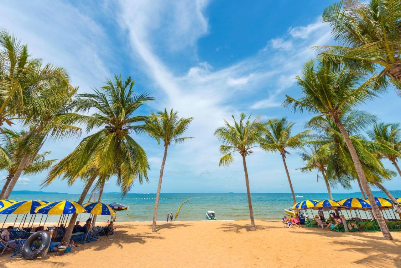 Happy Jomtien - Beachfront Praia de Jomtien Exterior foto